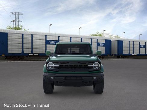New 2025 Ford Bronco Outer Banks image 24