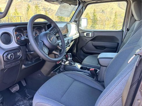 New 2026 Jeep Wrangler Unlimited Sport image 47