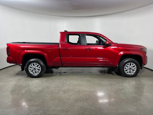 New 2026 Toyota Tacoma SR5 AWD/4WD image 2