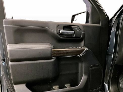 Used 2021 Chevrolet Silverado 1500 LT AWD/4WD image 22
