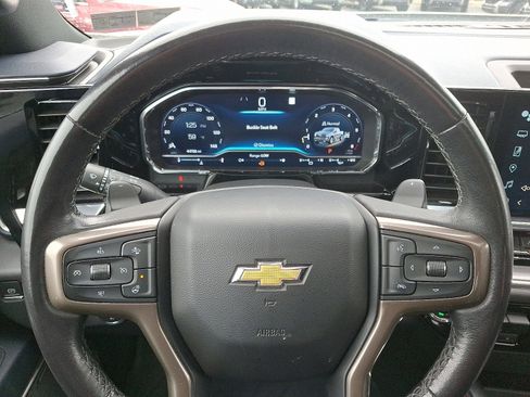 Used 2023 Chevrolet Silverado 1500 High Country image 21