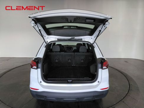 Used 2022 Chevrolet Equinox LS w/ LPO, Floor Liner Package image 9