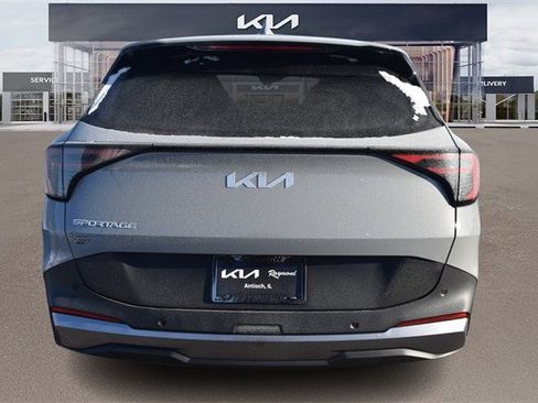 New 2026 Kia Sportage EX image 5