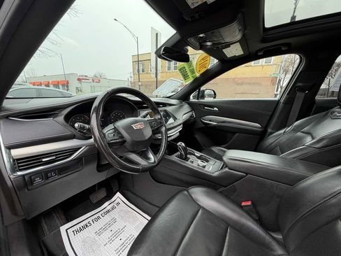 Used 2019 Cadillac XT4 Premium Luxury image 16