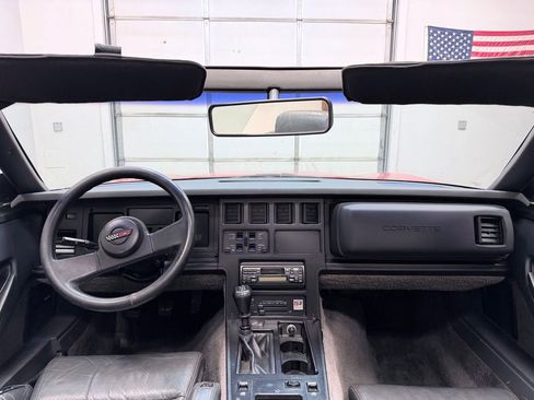 Used 1986 Chevrolet Corvette Convertible image 19