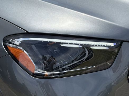 Used 2025 Mercedes-Benz GLE 350 4MATIC image 8