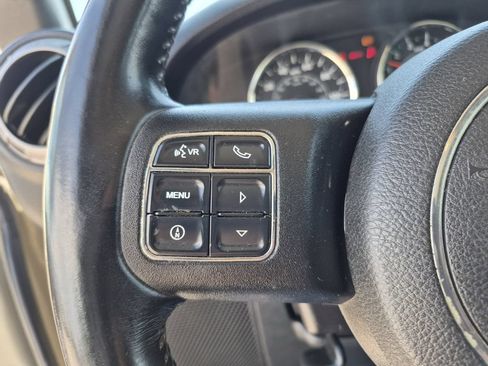 Used 2012 Jeep Wrangler Sport w/ Connectivity Group AWD/4WD image 17