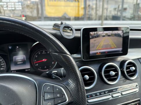 Used 2018 Mercedes-Benz C 300 Sedan image 11