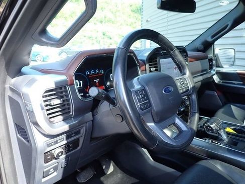 Used 2023 Ford F150 Lariat w/ Equipment Group 502A High AWD/4WD image 18