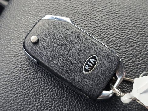 Used 2020 Kia Forte LXS image 35