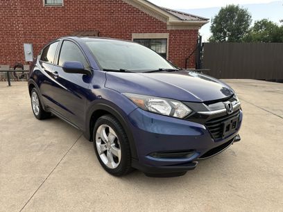 Used 2016 Honda HR-V LX