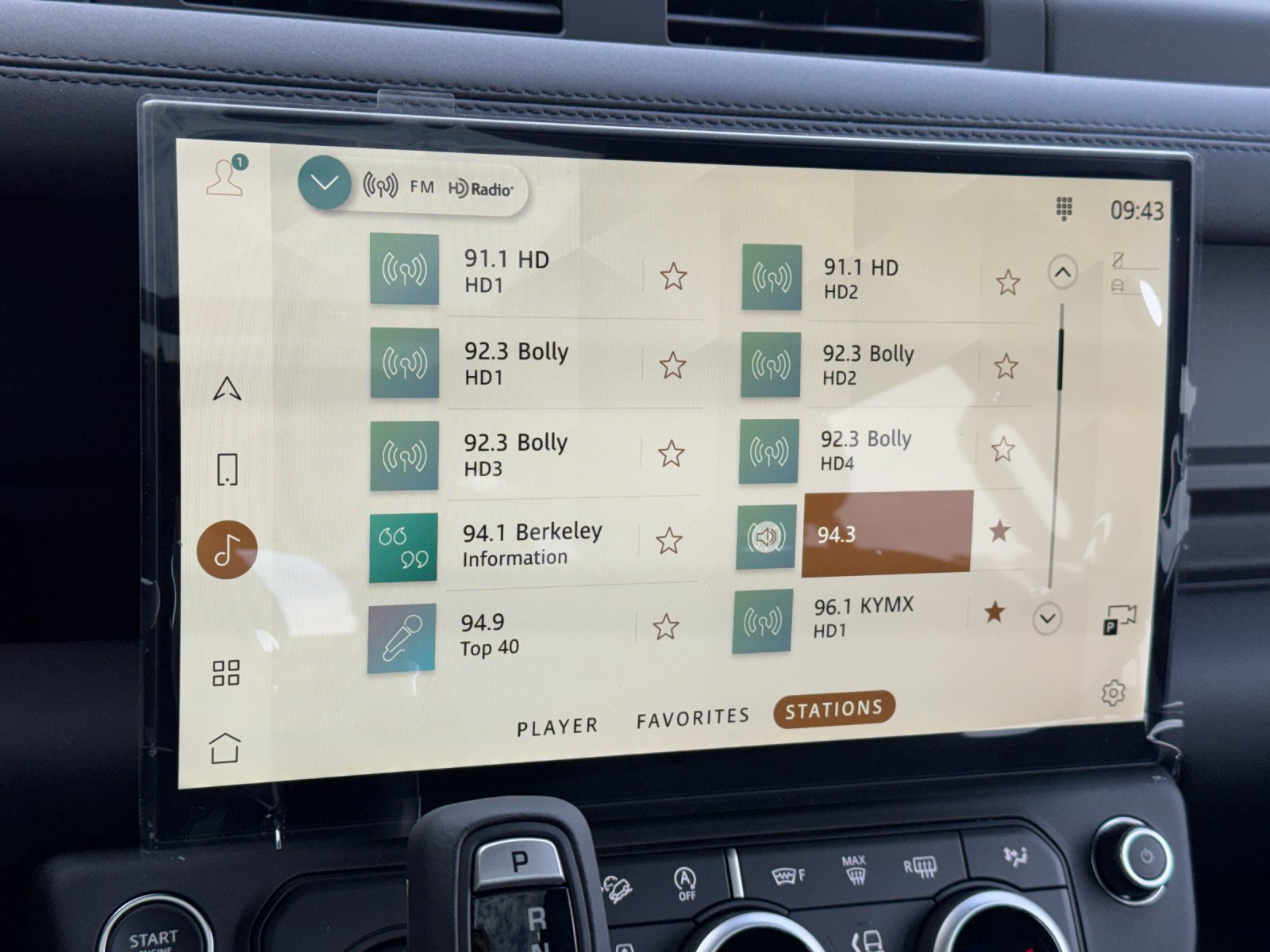 New 2026 Land Rover Defender 110 X-Dynamic SE AWD/4WD image 18