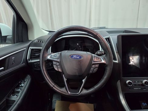 Used 2021 Ford Edge SEL image 27