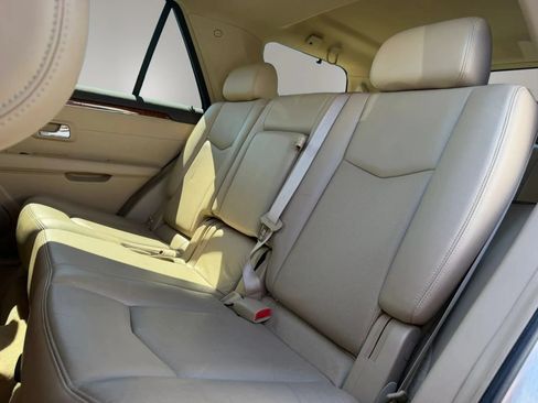 Used 2008 Cadillac SRX 2WD V8 w/ Utility Package image 13