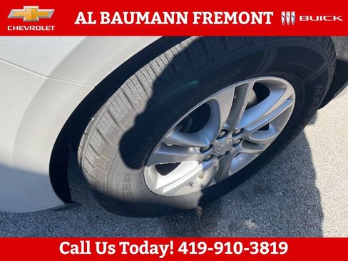 Used 2019 Buick Enclave Premium AWD/4WD image 5