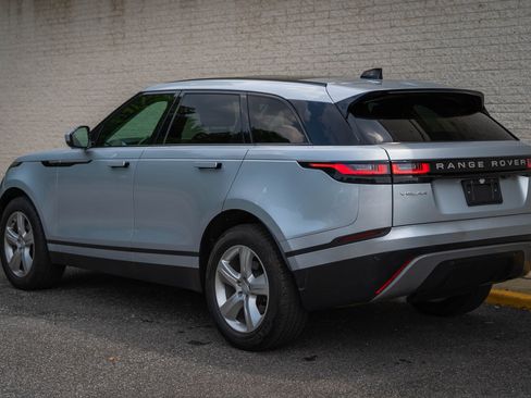 Used 2023 Land Rover Range Rover Velar S AWD/4WD image 5