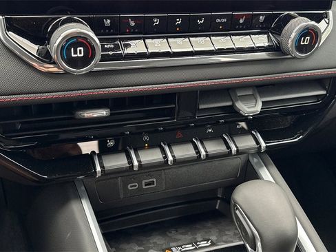 New 2026 Chevrolet Colorado Z71 w/ Technology Package image 20