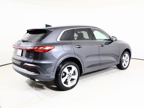 Used 2025 Audi Q5 Premium Plus w/ Premium Plus image 17