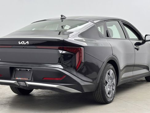 Used 2025 Kia K4 LX image 7