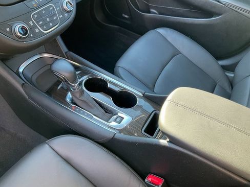 Used 2023 Chevrolet Malibu LT image 14