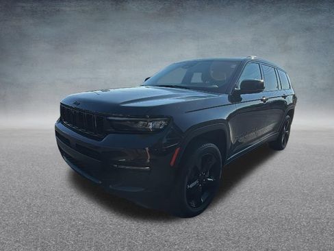Used 2024 Jeep Grand Cherokee L Limited w/ Luxury Tech Group II AWD/4WD image 6