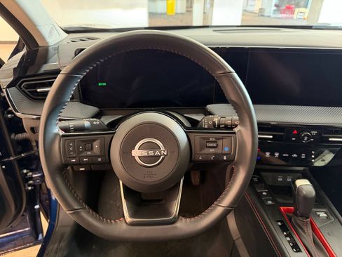 Used 2026 Nissan Kicks SR FWD image 27