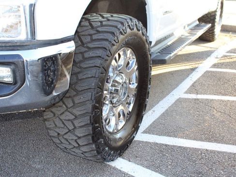 Used 2020 Ford F250 Lariat w/ Chrome Package image 35