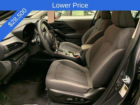 Certified 2025 Subaru Crosstrek 2.0i Premium image 3