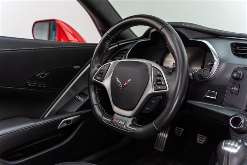Used 2018 Chevrolet Corvette Z06 RWD image 65
