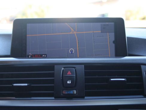 Used 2013 BMW 328i xDrive Sedan image 21