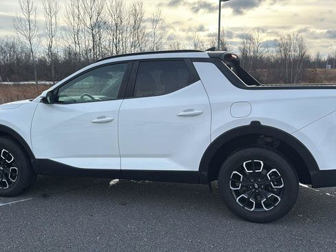 Used 2022 Hyundai Santa Cruz SEL Premium image 12