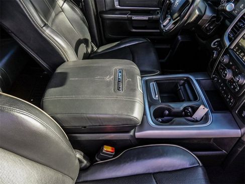 Used 2017 RAM 2500 Limited image 22