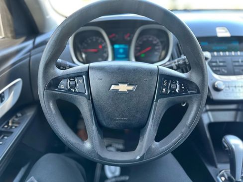 Used 2013 Chevrolet Equinox LS image 8