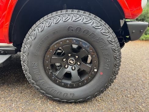 New 2025 Ford Bronco Stroppe Edition image 12