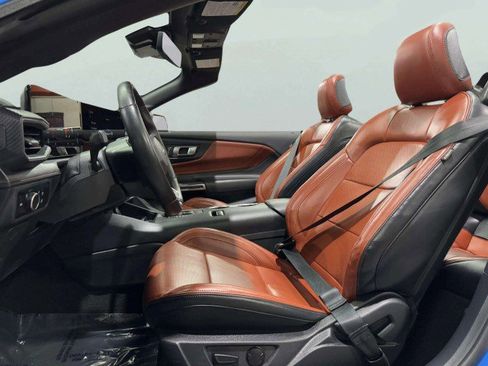 Used 2024 Ford Mustang Premium image 32