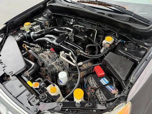 Used 2013 Subaru Forester 2.5X Premium AWD/4WD image 24