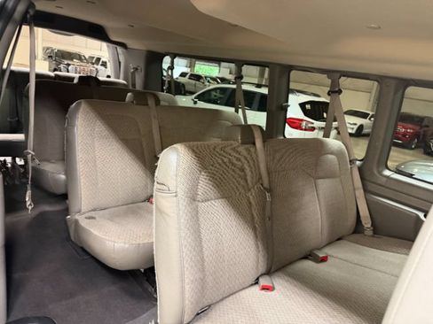 Used 2024 Chevrolet Express 3500 LT w/ LT Preferred Equipment Group RWD image 22
