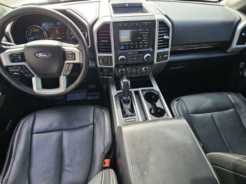 Used 2018 Ford F150 Lariat w/ Equipment Group 502A Luxury AWD/4WD image 15