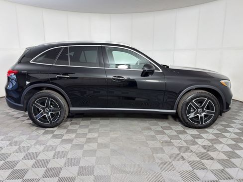 Used 2026 Mercedes-Benz GLC 300 4MATIC image 8