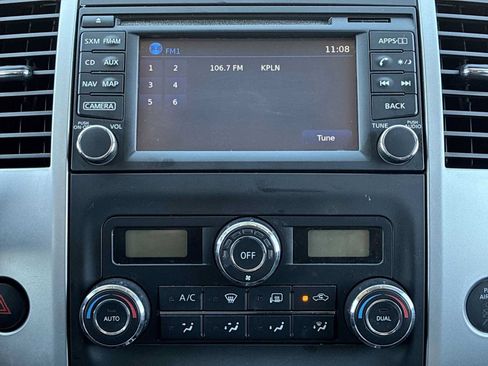 Used 2018 Nissan Frontier PRO-4X AWD/4WD image 12