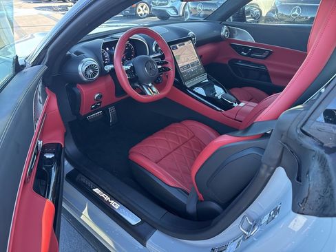 Used 2025 Mercedes-Benz AMG GT 63 image 10