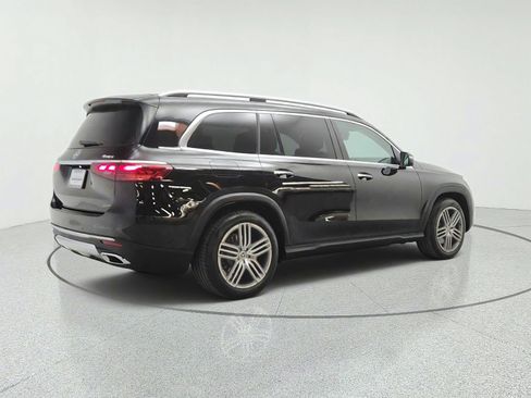 Certified 2026 Mercedes-Benz GLS 450 4MATIC image 5