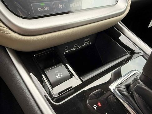 New 2025 Subaru Outback Premium image 23