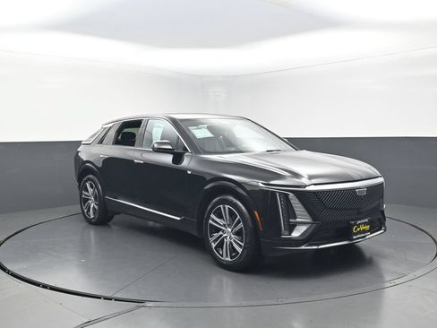 Used 2024 Cadillac Lyriq Luxury RWD image 39