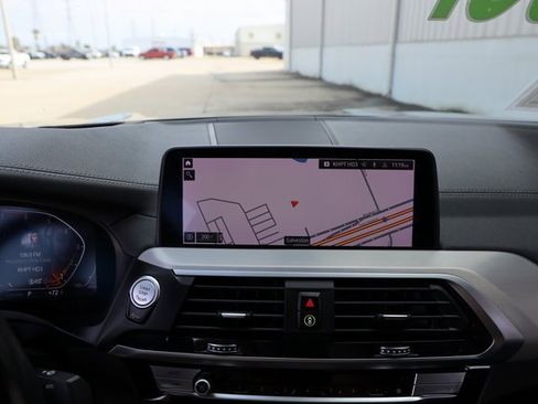 Used 2021 BMW X4 xDrive30i w/ M Sport Package image 18