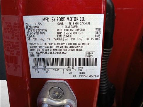 Used 2025 Lincoln Nautilus Premier w/ Equipment Group 102A AWD/4WD image 21