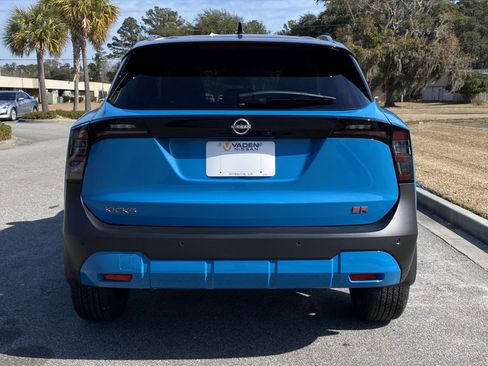New 2026 Nissan Kicks SR FWD image 26