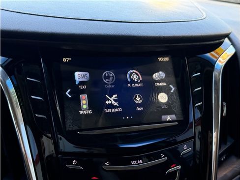 Used 2018 Cadillac Escalade Premium Luxury AWD/4WD image 53