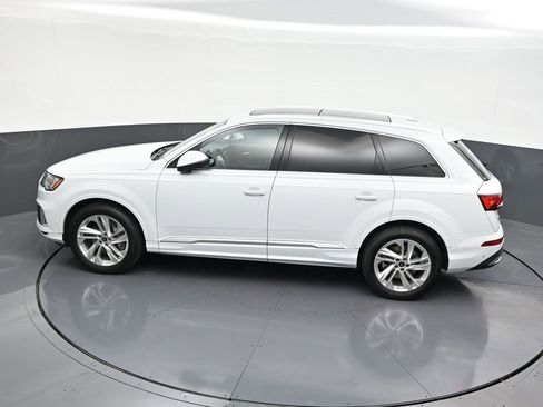Used 2023 Audi Q7 3.0T Prestige AWD/4WD image 16