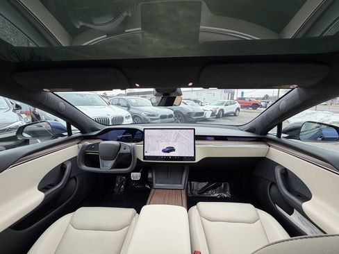 Used 2022 Tesla Model S AWD/4WD image 19